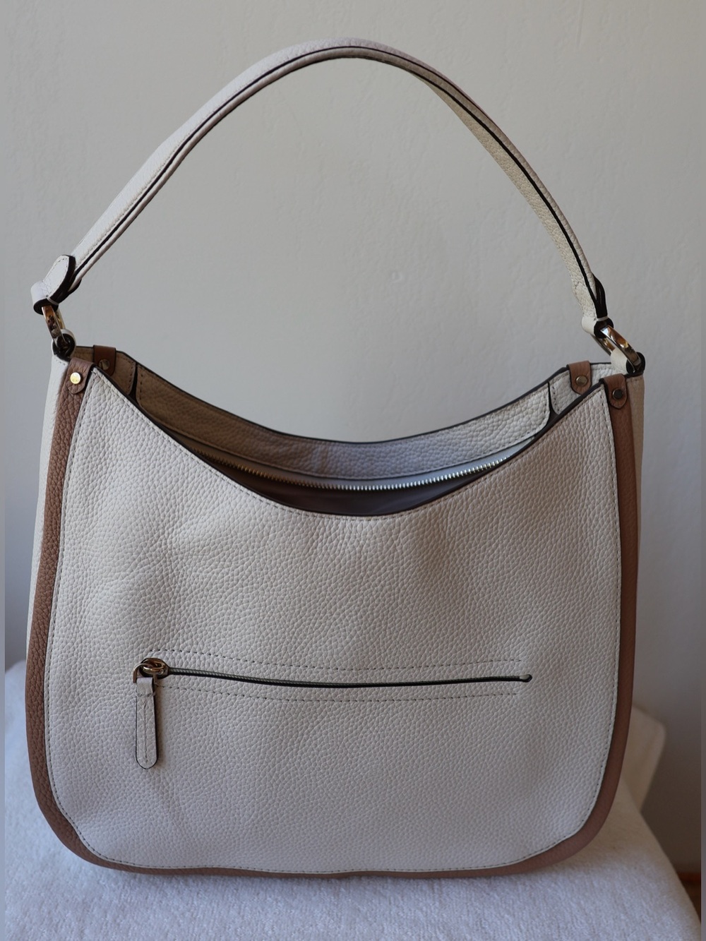 Kate Spade Roulette Large Hobo Bag - Picture 3 of 8